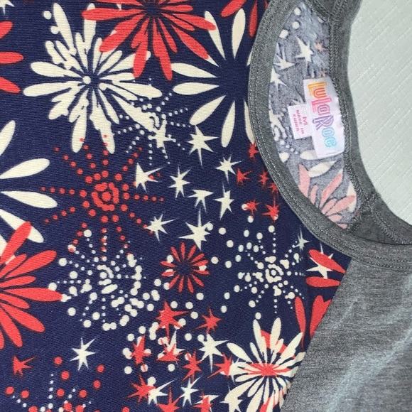 ⭐️ July 4th Baseball Tee 💥 Medium LuLaRoe Randy - Picture 4 of 5